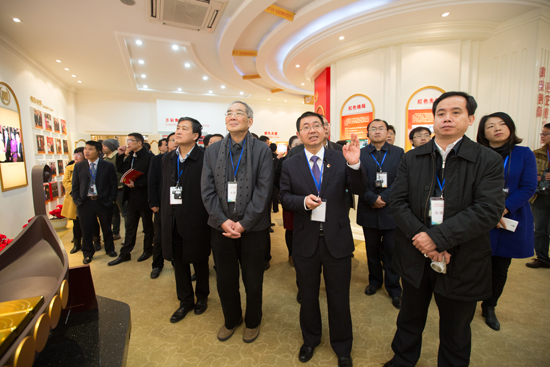 全國非公有制企業黨建論壇(2014年會)在金年會控股集團召開