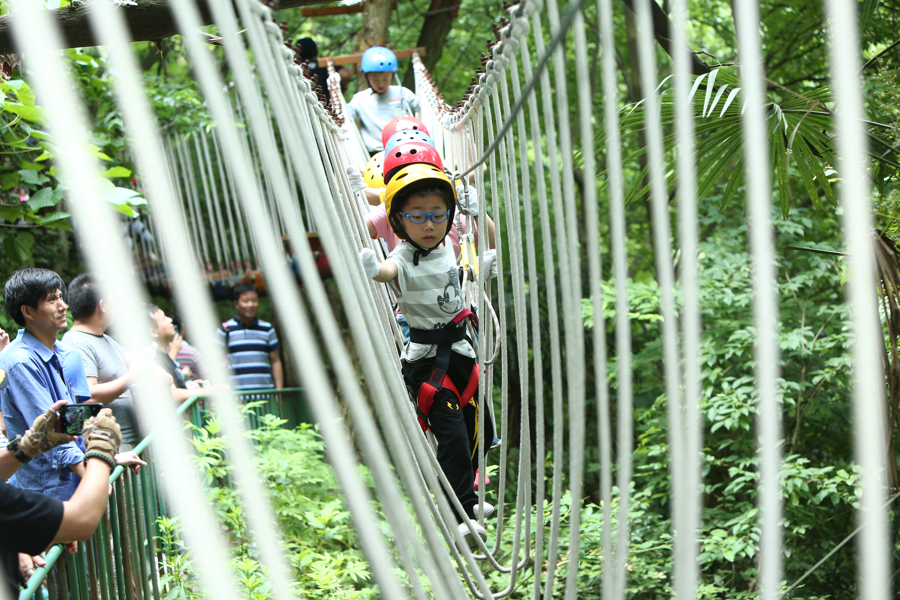 【快樂六一】“大手拉小手,金年會伴成長”金年會集團開展慶“六一”系列活動